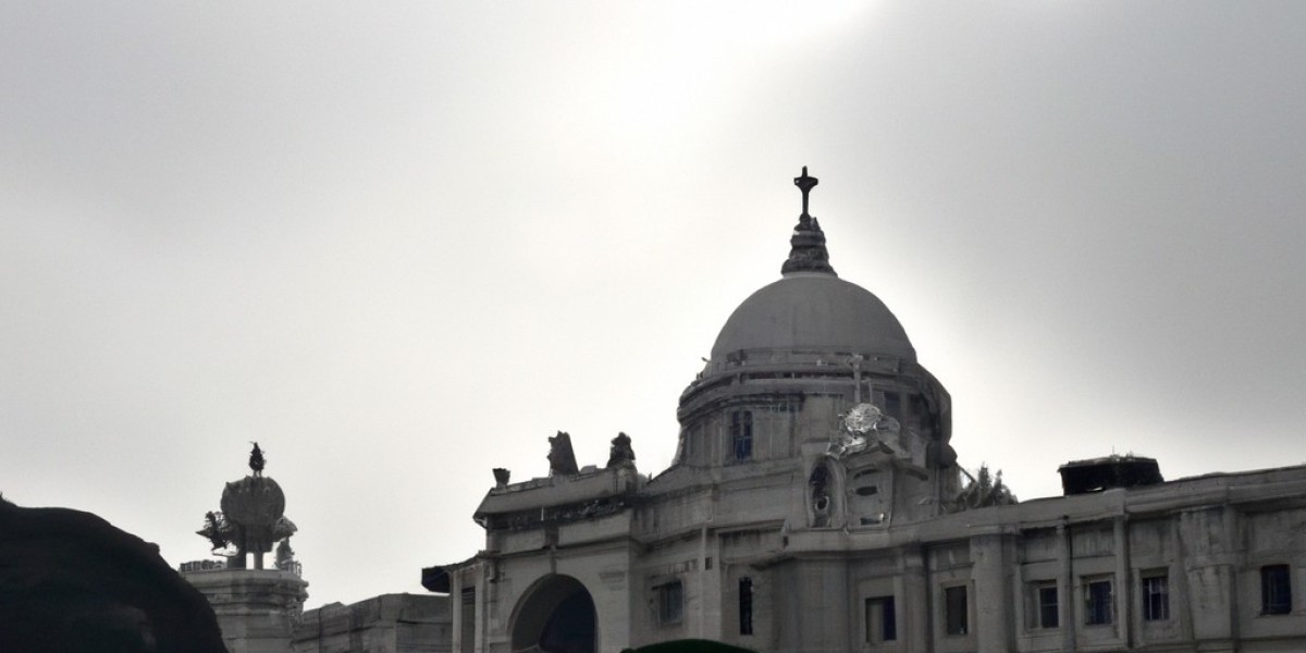 Exploring the Charms and Wonders of Kolkata: India's Cultural Hub